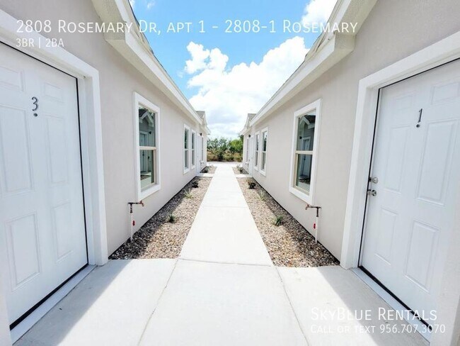 Photo - 2808 Rosemary Dr Unidad 2808-1 Rosemary