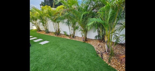 Photo - 2530 51st St N