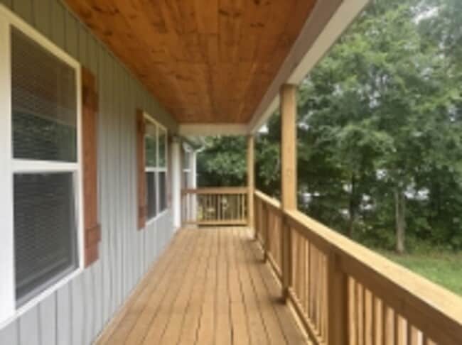 Building Photo - 385 Virginia St Unit A