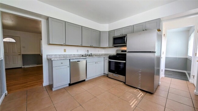 Photo - 6720 Cherryvale Dr