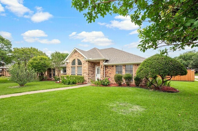 Photo - 1802 Campbell Trail