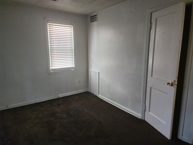 Photo - 12766 Dale St
