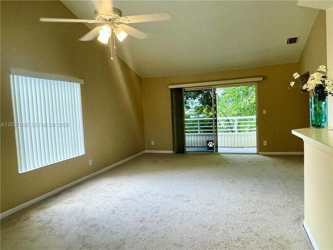 Photo - 3429 NW 44th St Unidad 201