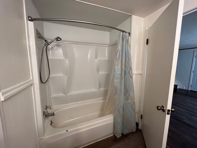 Photo - Cozy 3 Bed/1 Bath, With a White Picket Fence