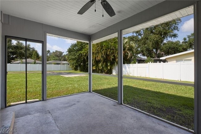 Photo - 1380 Sunbury Dr