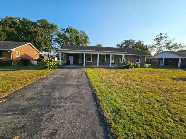 Building Photo - 1615 Kirkwood Dr Rental