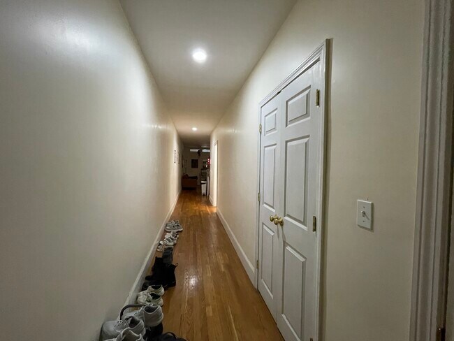 Photo - 66 Egmont St Apartamentos