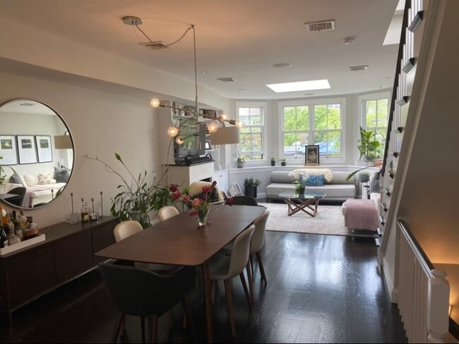 Building Photo - 40 Appleton St Unit 4