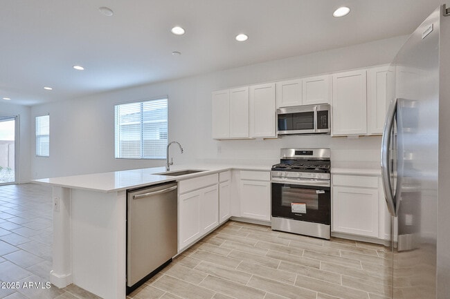 Photo - 17368 W Smoketree Dr