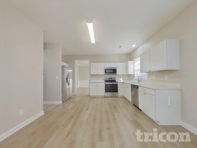 Photo - 6107 Tesh Ct