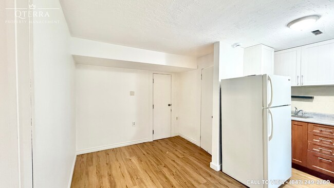 Photo - 22 Masseygrove Cres