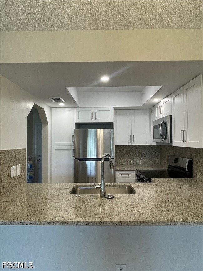 Building Photo - 841 Gleason Pkwy Unit 2