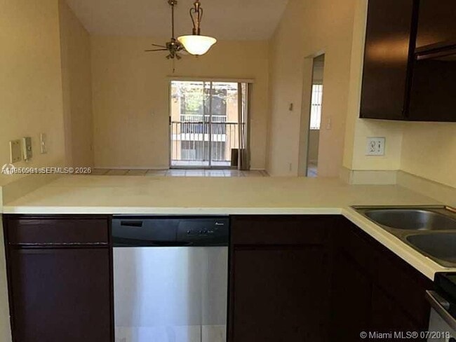 Photo - 8106 SW 21st Ct Unit 8106