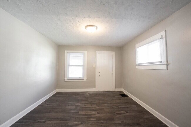 Photo - "Charming 2-Bedroom Duplex Retreat on N Dr...
