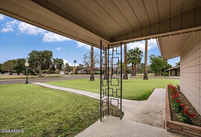 Photo - 3643 E Pierson St