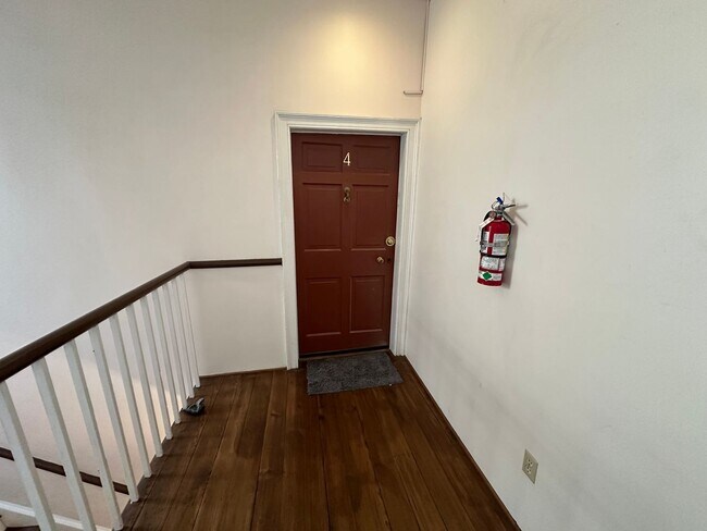 Photo - Charming Apartment is Downtown Fredericksburg
