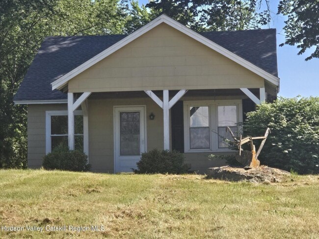 Photo - 479 N Mountain Rd