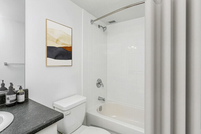 Photo - Oliver Place