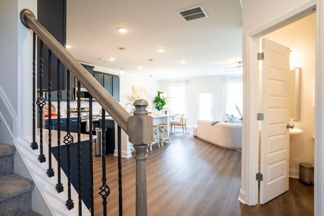 Photo - 3 Bed 2.5 Bath Townhomes in Gainesville! S...