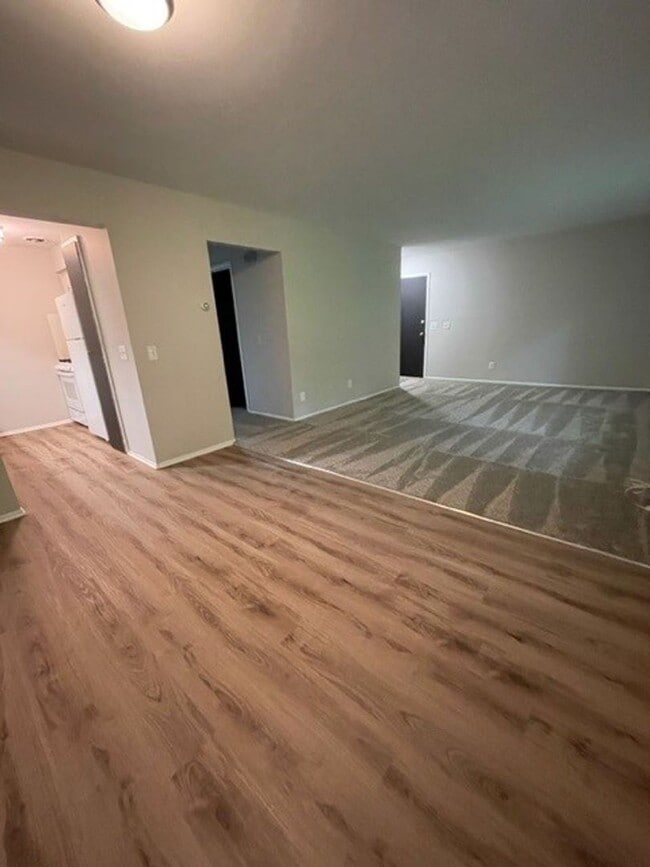 Photo - Kensington Place Apartments