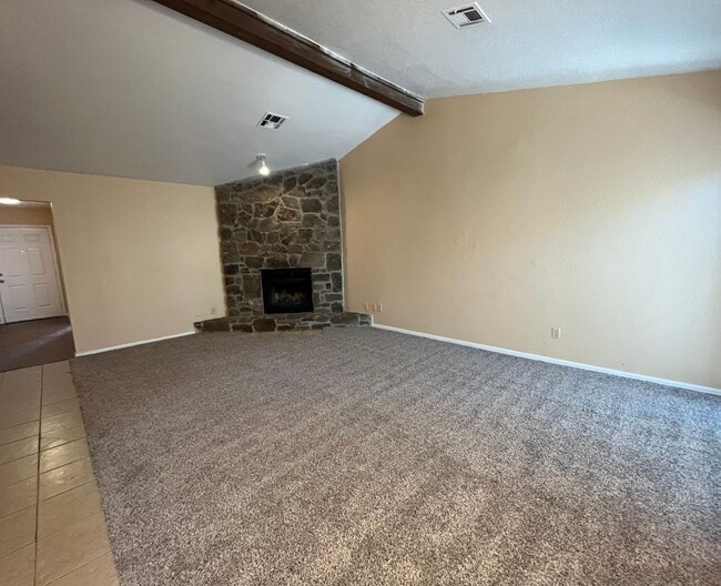 Photo - Broken Arrow duplex: 3 bedroom Duplex!