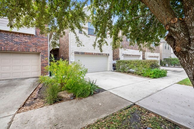 Photo - 3517 Bradford St