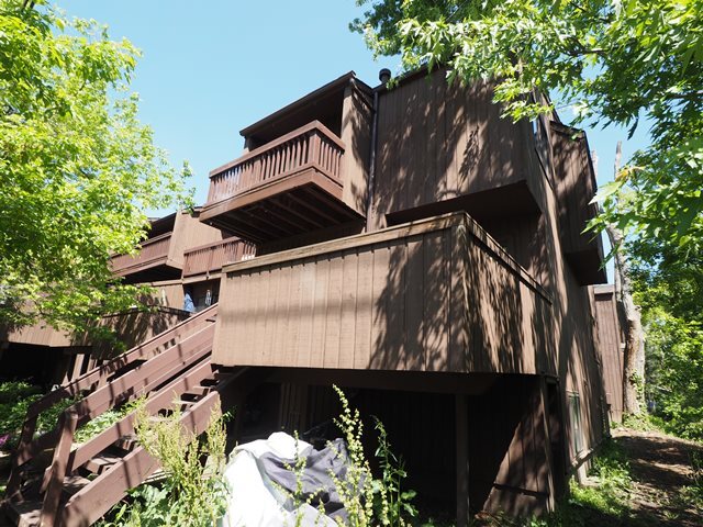 Building Photo - 2134 S Walnut St Rental