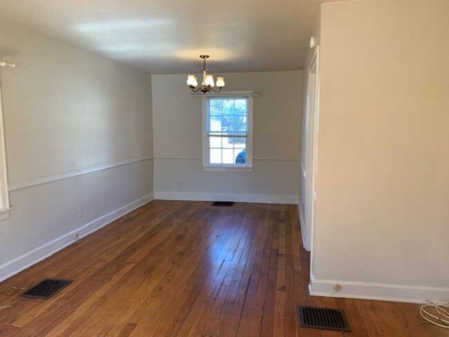 Photo - Duplex located close to UK, Downtown or St Joe Hospital   20260716