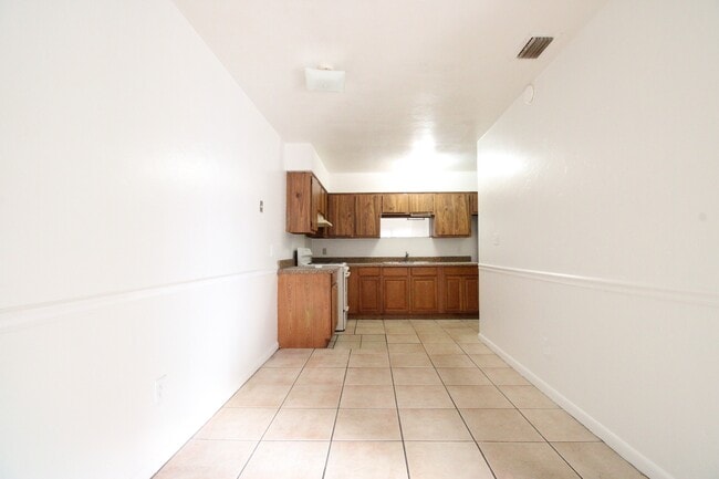 Photo - 6101 NW 23rd Terrace