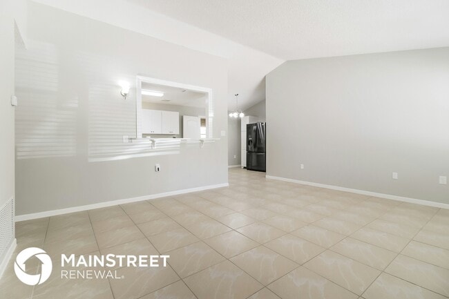 Photo - 3014 Windchime Cir W