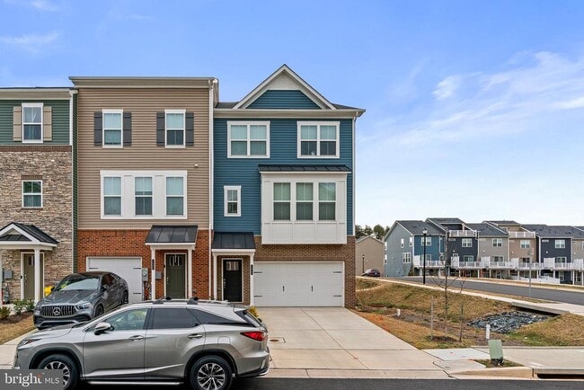 Photo - 1605 Aster Ln