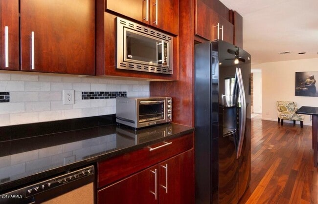 Photo - 3032 N 81st Pl