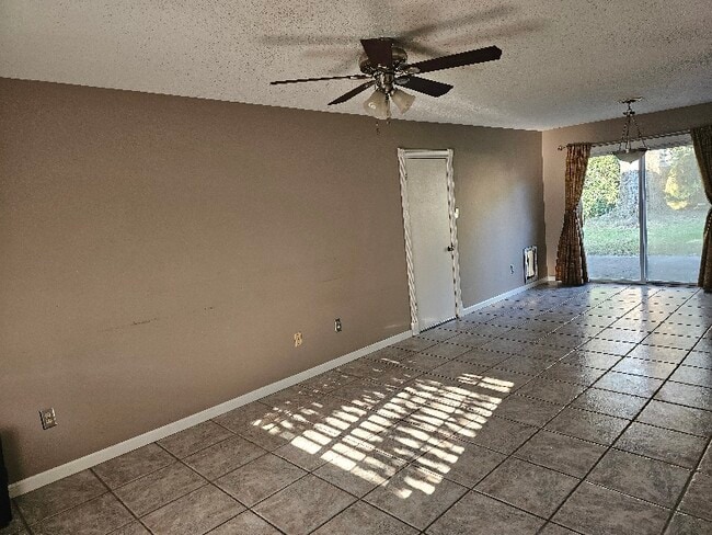 Photo - 1942 Mediamolle Dr