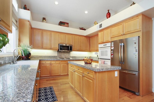 Photo - Large home near Camarillo High