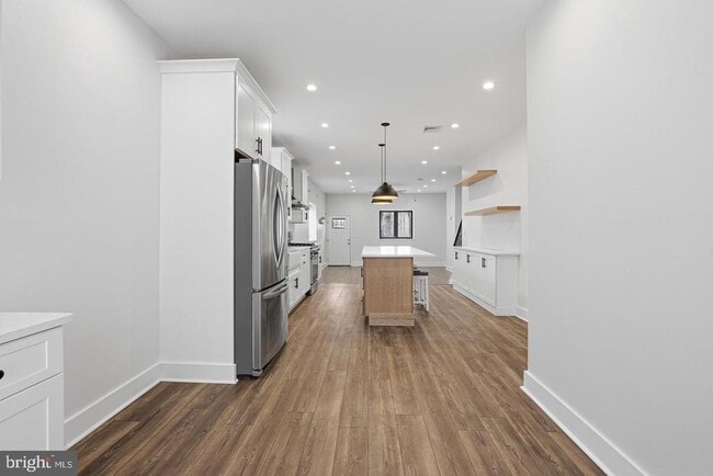 Photo - 2106 Manton St