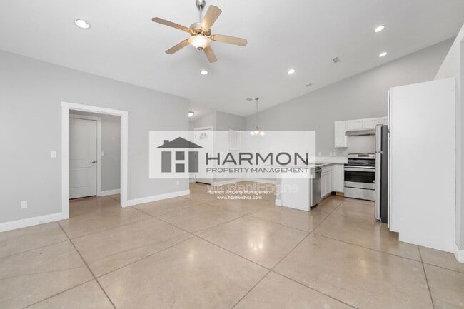 Photo - 5326 N Hillside St