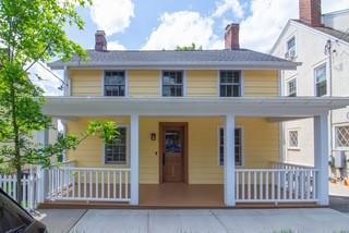 Photo - 19 N Ferris St Casa
