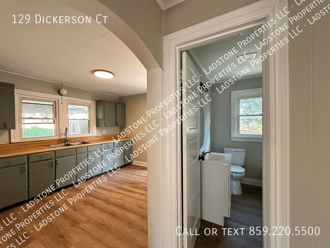 Photo - 129 Dickerson Ct