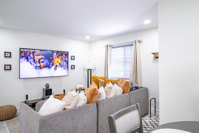 Photo - 18706 SW 100th Ave Unit ID1044543P