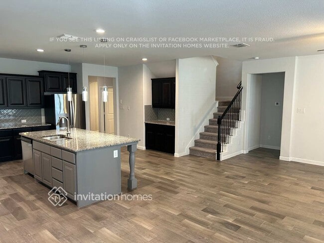 Photo - 2512 Candle Ln