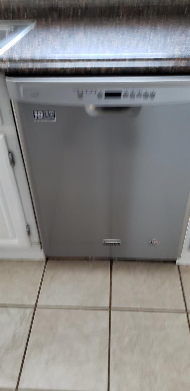 Photo - 2543 E 5th Ave