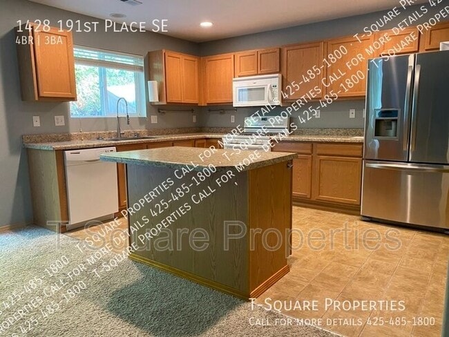 Photo - 1428 191st Pl SE