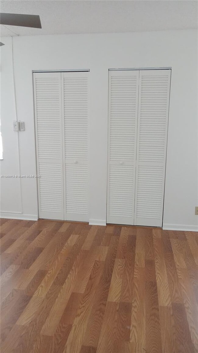 Photo - 9906 Twin Lakes Dr Unit 7-I