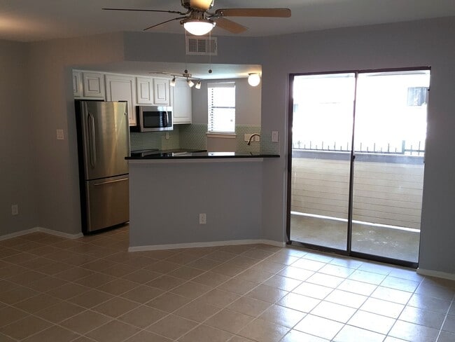 Photo - 2500 Burleson Rd