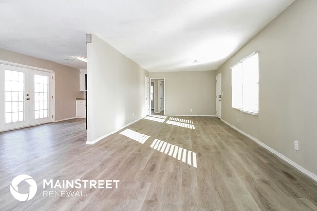 Photo - 4205 SE 41st St