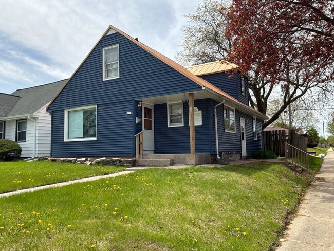 Building Photo - Charming & Comfortable 3-Bedroom Home in Capitol Heights!