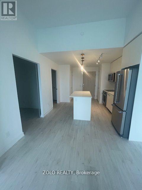 Photo - 181 Sheppard Ave E Unité 807