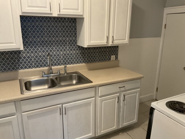 Photo - 1332 Custer St