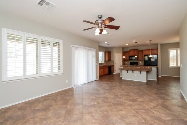 Photo - 4056 E Alamo St