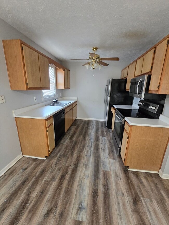 Photo - 6520 Applewhite Rd